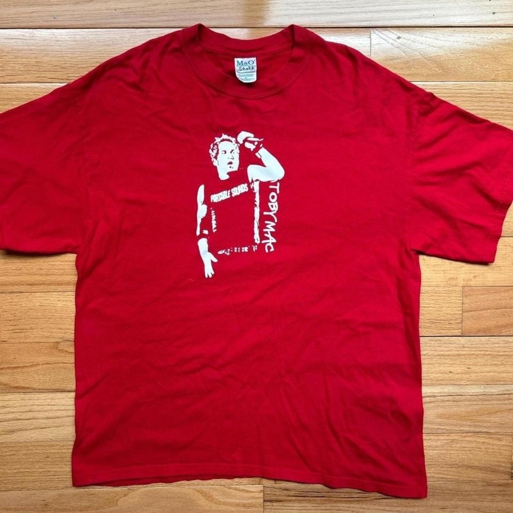 Vintage TOBY MAC Portable Sounds Concert Tour Red T-SHIRT size XL